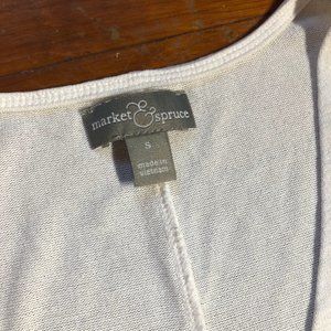 White Oversize/Over Sized V-Neck Tee